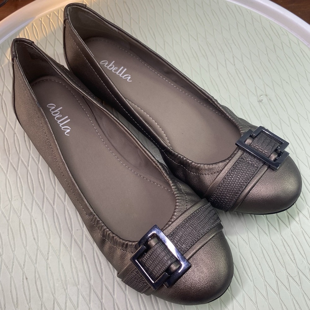 Abella Womens Clara Ballet Flats Slip On Shoes Buckle Comfort Bronze Sz.6M‎ NWOB
